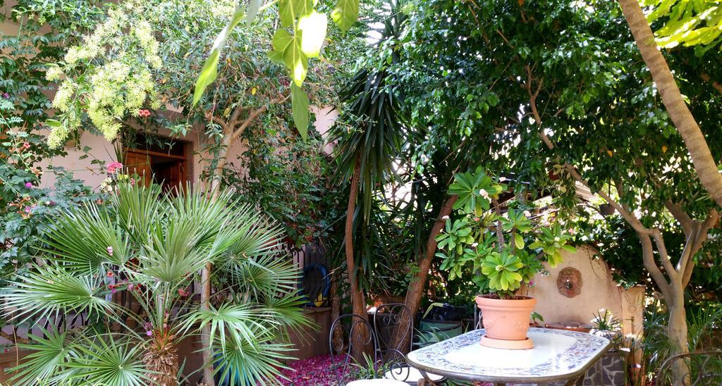 B&B Le Terrazze Capo dʼOrlando Værelse billede